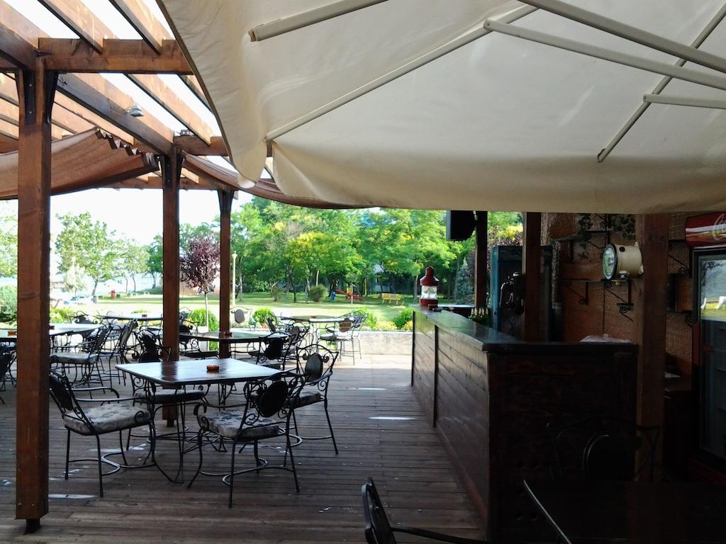 Hotel Piccadilly Mamaia Luaran gambar