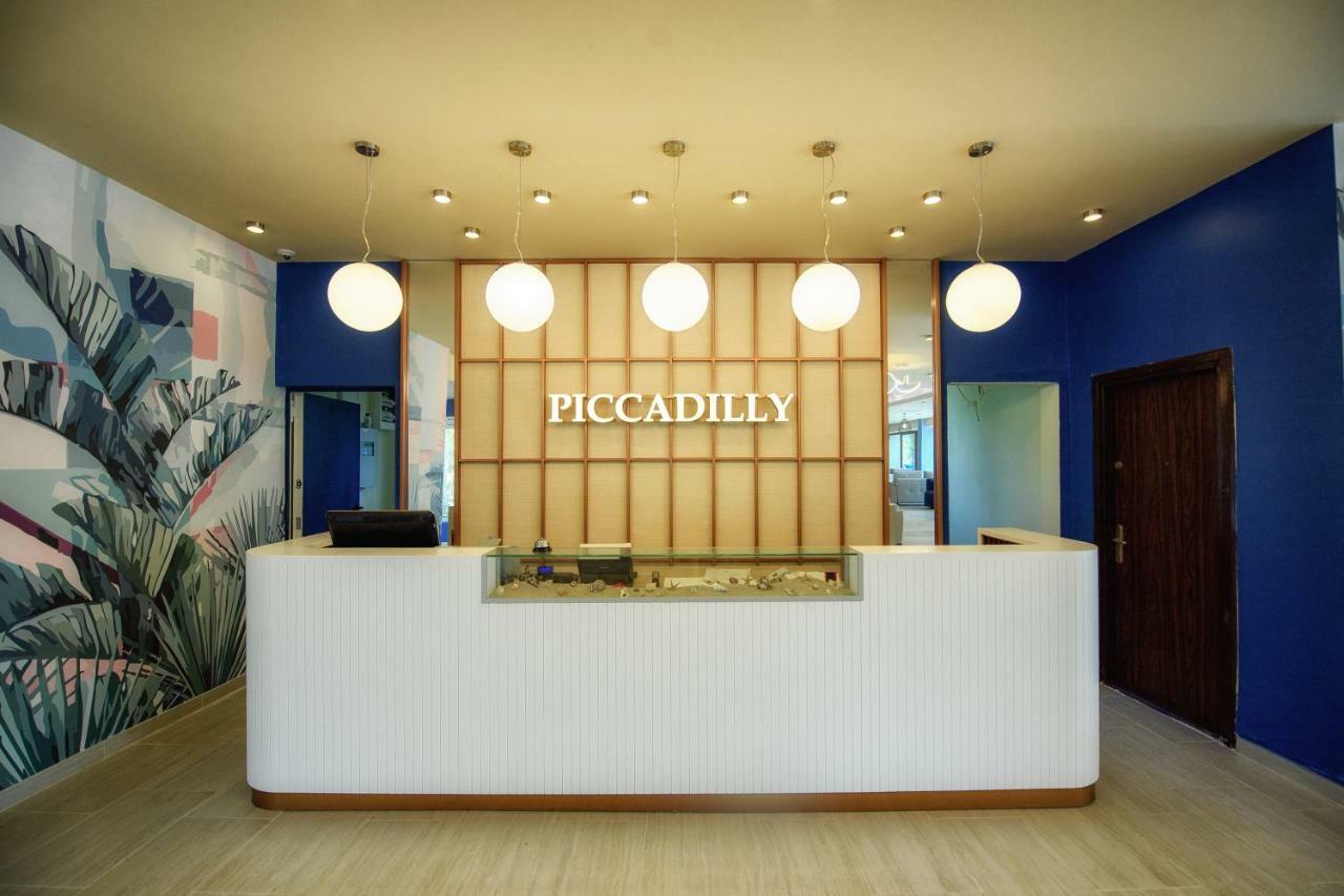 Hotel Piccadilly Mamaia Luaran gambar